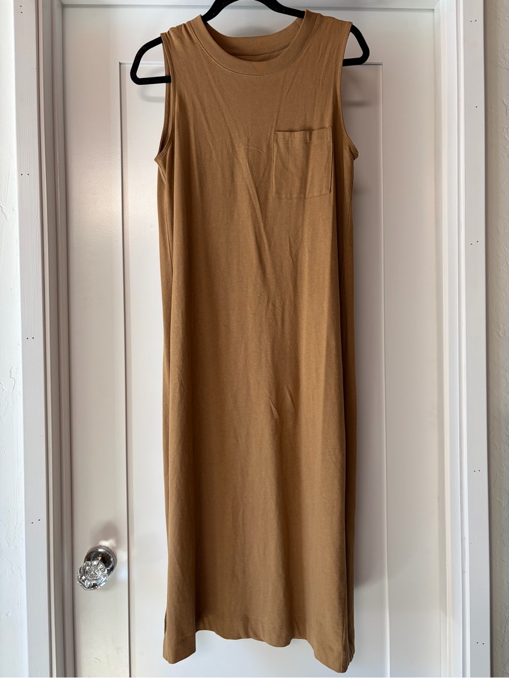 Everlane shift Sleeveless Pocket Midi Dress in Camel